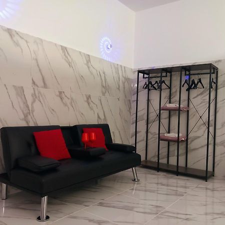 Jacuzzi Suite King Marsala Buitenkant foto